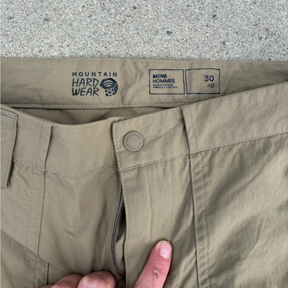 Men’s Mountain Hardware Hiking/Outdoor Pants - Picture 5 of 7
